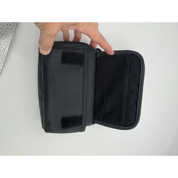 Official Nintendo Game Boy Advance GBA Travel Carry Case Black Blue OEM - Picture 3 of 8